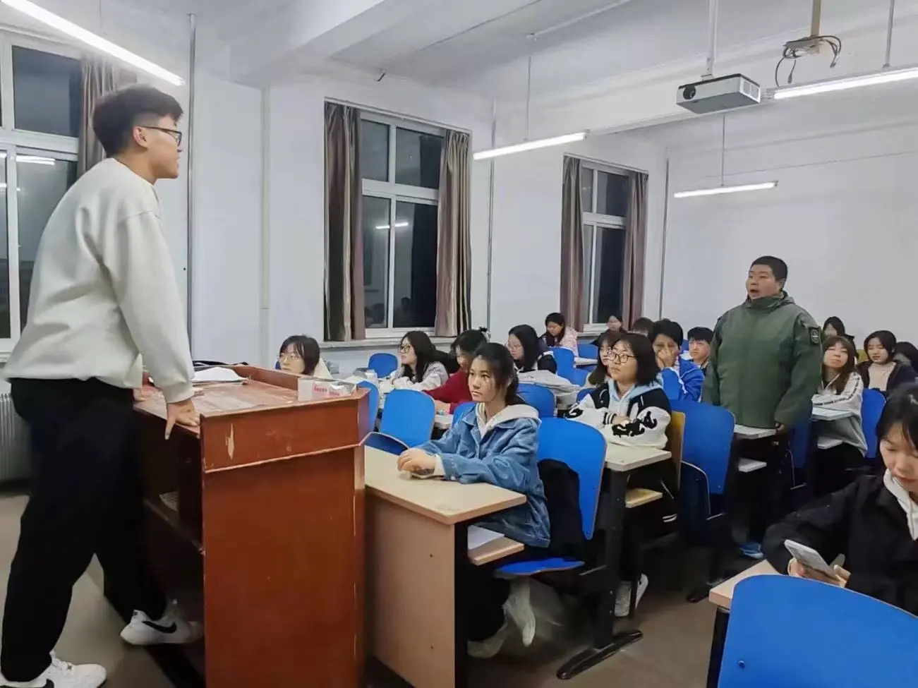 一竞技官方网站
